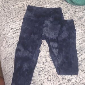 Lululemon leggings size 2